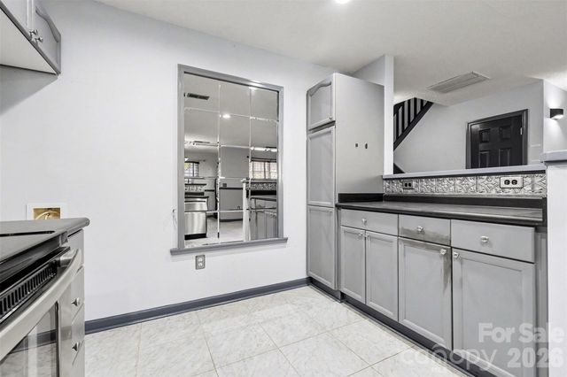 9733 Elizabeth Townes Lane, Charlotte, NC 28277