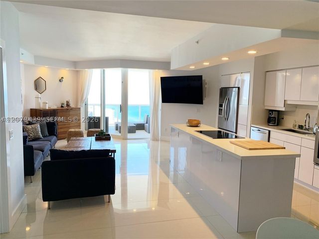 4779 Collins Ave 3708, Miami Beach, FL 33140