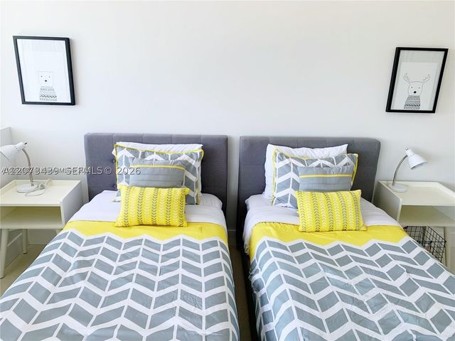 4779 Collins Ave 3708, Miami Beach, FL 33140