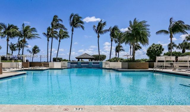 4779 Collins Ave 3708, Miami Beach, FL 33140