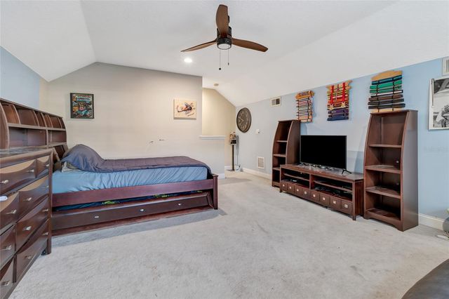 10838 PRIEBE ROAD, Clermont, FL 34711