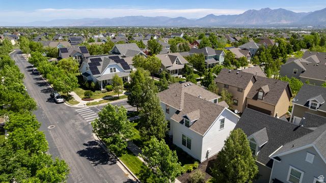 4353 W BELLEVILLE WAY, South Jordan, UT 84095