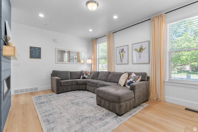 4353 W BELLEVILLE WAY, South Jordan, UT 84095