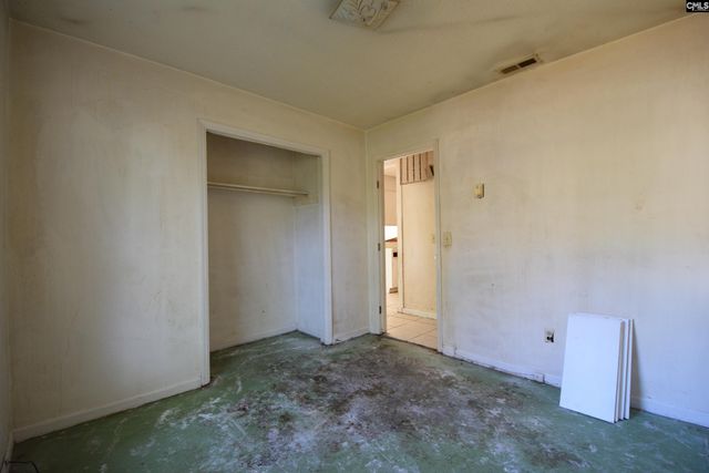2703 Riverside Lane, Cayce, SC 29033