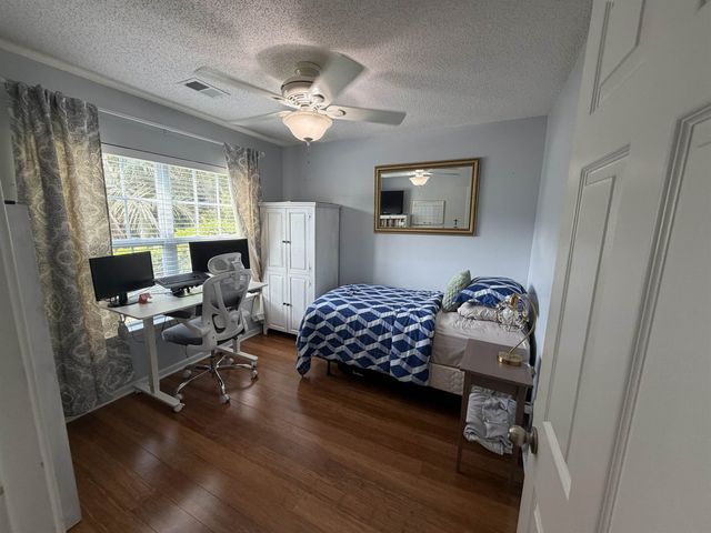 5001 Weatherwood Dr., North Myrtle Beach, SC 29582