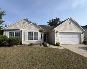 5001 Weatherwood Dr., North Myrtle Beach, SC 29582