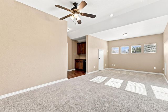 2168 Liriope Lane, Waxahachie, TX 75165