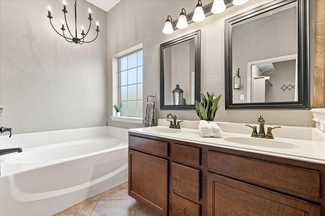 2168 Liriope Lane, Waxahachie, TX 75165