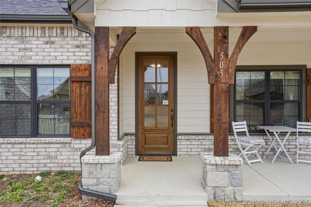 505 S Buffalo Avenue, Skiatook, OK 74070