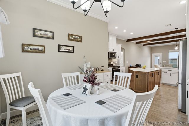 505 S Buffalo Avenue, Skiatook, OK 74070