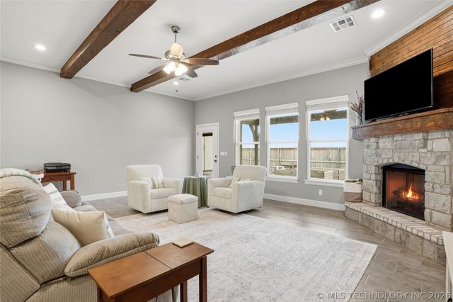 505 S Buffalo Avenue, Skiatook, OK 74070