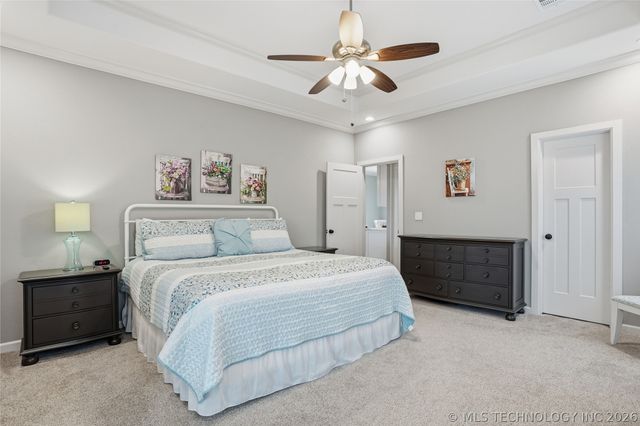 505 S Buffalo Avenue, Skiatook, OK 74070