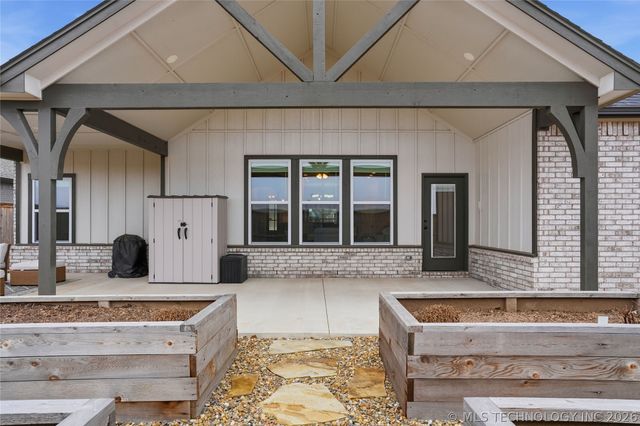 505 S Buffalo Avenue, Skiatook, OK 74070