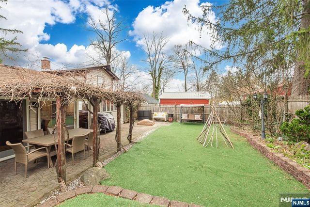 47 Laurel Drive, Wayne, NJ 07470