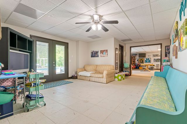 2266 S Main Street, Lobelville, TN 37097