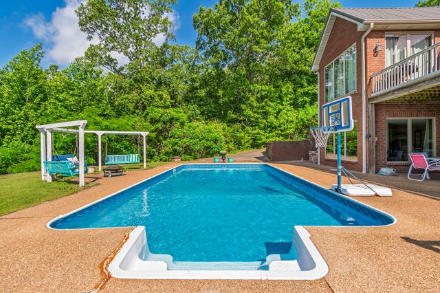 2266 S Main Street, Lobelville, TN 37097