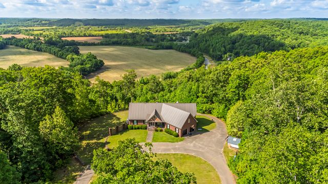2266 S Main Street, Lobelville, TN 37097