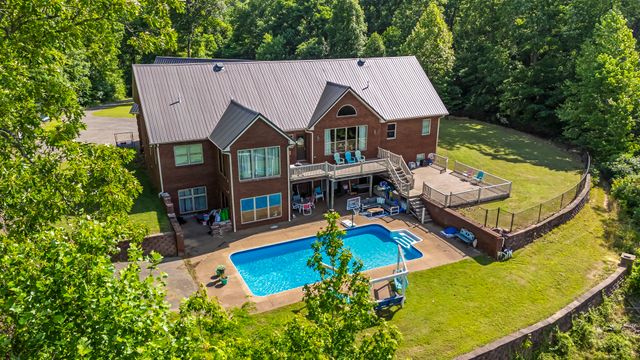 2266 S Main Street, Lobelville, TN 37097