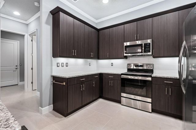 831 PINEWOOD DRIVE, Ormond Beach, FL 32174