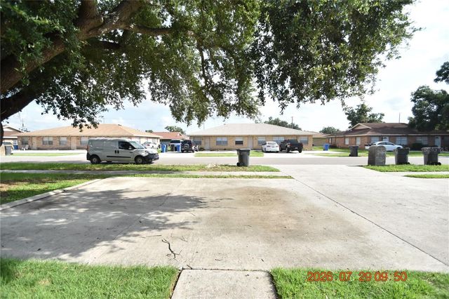 411 BIG CEDAR WAY A, Brandon, FL 33510