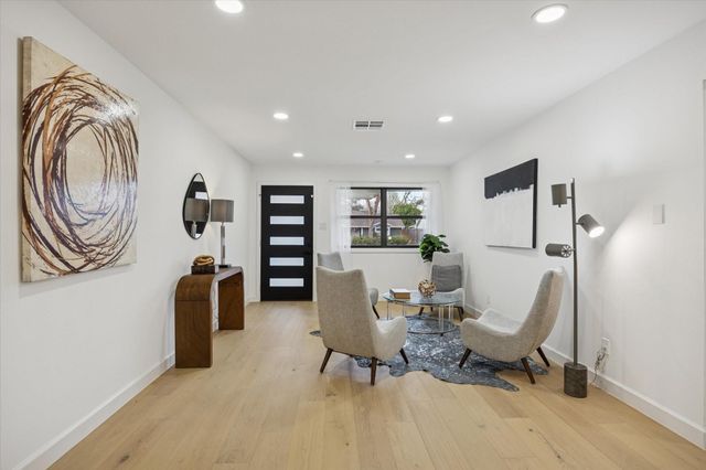 2514 Haverhill Drive, Houston, TX 77008