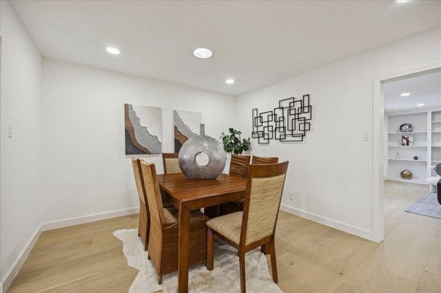 2514 Haverhill Drive, Houston, TX 77008