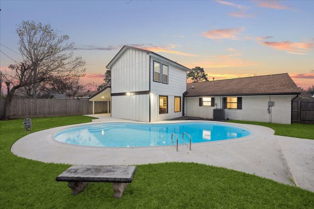 2514 Haverhill Drive, Houston, TX 77008