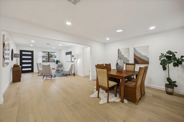 2514 Haverhill Drive, Houston, TX 77008