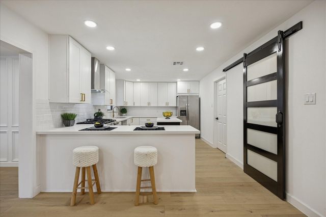 2514 Haverhill Drive, Houston, TX 77008