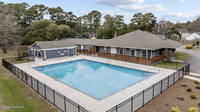 524 Linksider Drive Apt B5, Wilmington, NC 28412