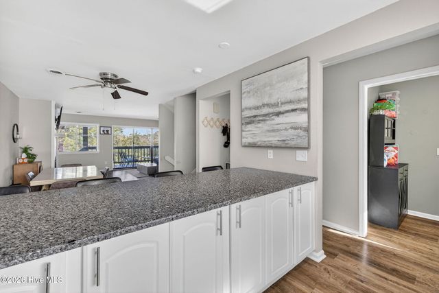 524 Linksider Drive Apt B5, Wilmington, NC 28412