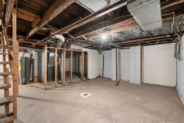 405 Main St, Coraopolis, PA 15108