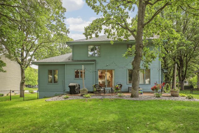 1933 128th Avenue NW, Coon Rapids, MN 55448