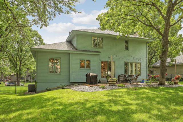 1933 128th Avenue NW, Coon Rapids, MN 55448