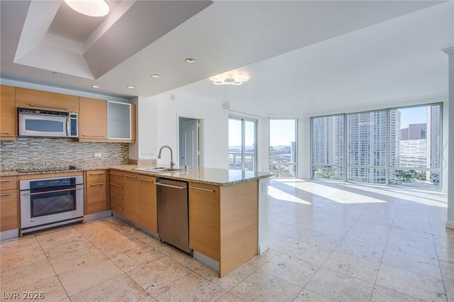 222 Karen Avenue 1802, Las Vegas, NV 89109