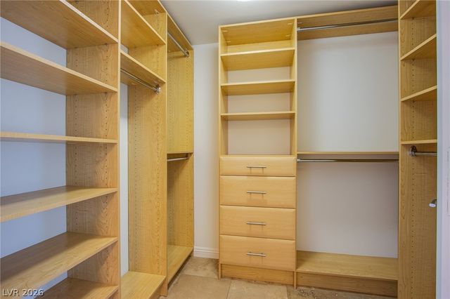 222 Karen Avenue 1802, Las Vegas, NV 89109