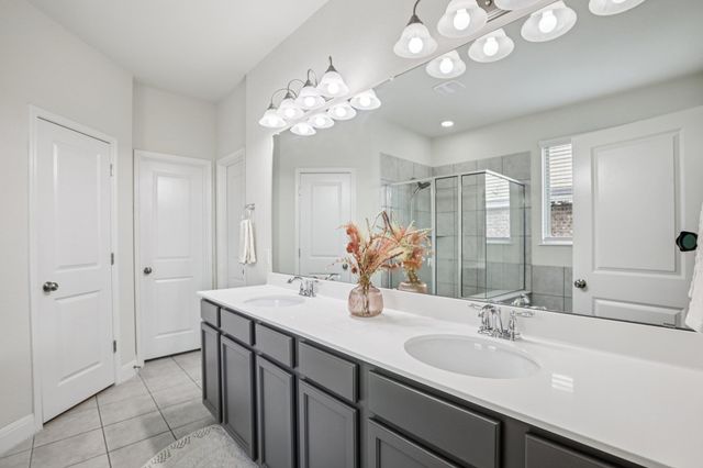 202 Quarryman DR, Hutto, TX 78634