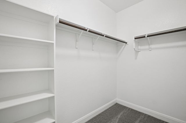 202 Quarryman DR, Hutto, TX 78634