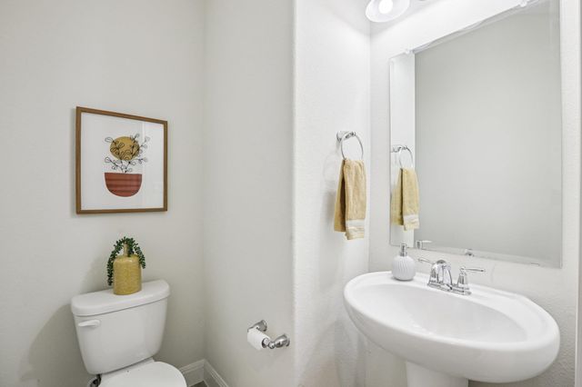 202 Quarryman DR, Hutto, TX 78634