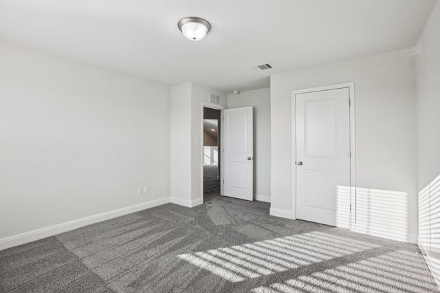 202 Quarryman DR, Hutto, TX 78634