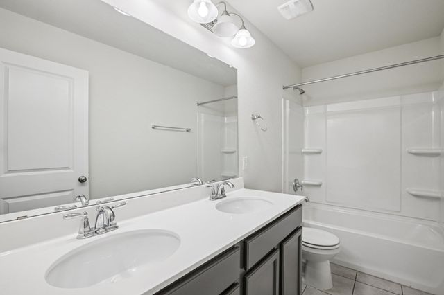 202 Quarryman DR, Hutto, TX 78634