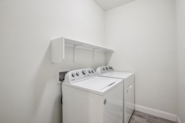 202 Quarryman DR, Hutto, TX 78634