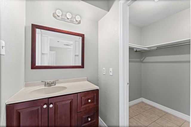1507 Sierra Drive, Baytown, TX 77521