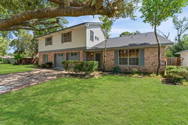 1507 Sierra Drive, Baytown, TX 77521