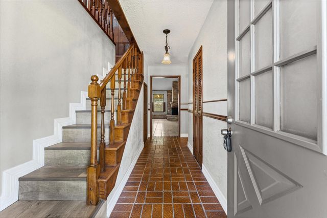 1507 Sierra Drive, Baytown, TX 77521