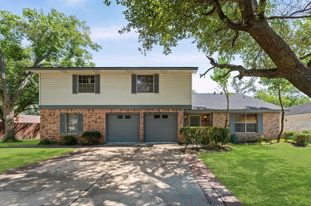 1507 Sierra Drive, Baytown, TX 77521