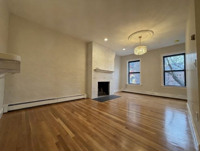 11 Worcester St 2, Boston, MA 02118