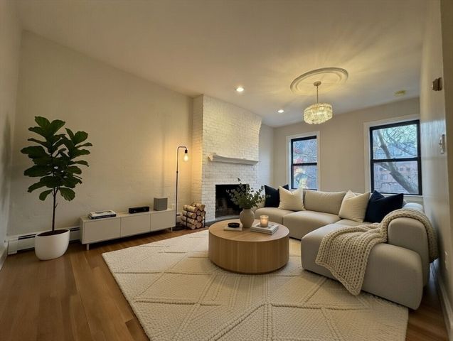 11 Worcester St 2, Boston, MA 02118