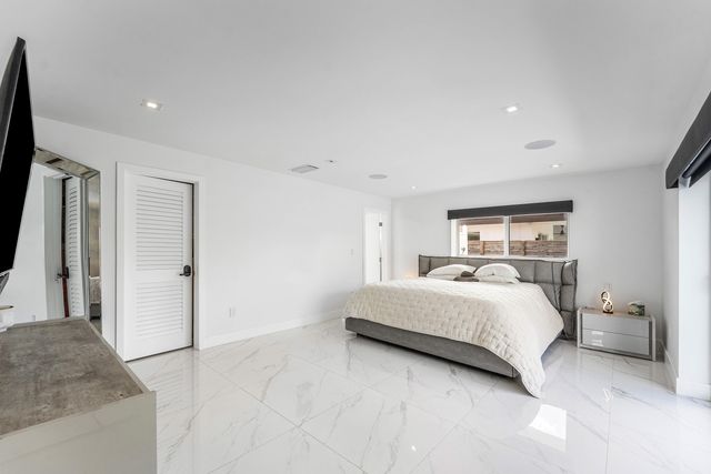 2813 NE 29TH Street, Fort Lauderdale, FL 33306