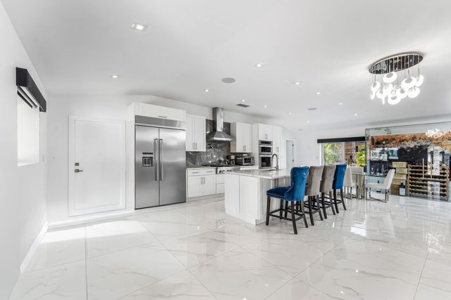 2813 NE 29TH Street, Fort Lauderdale, FL 33306
